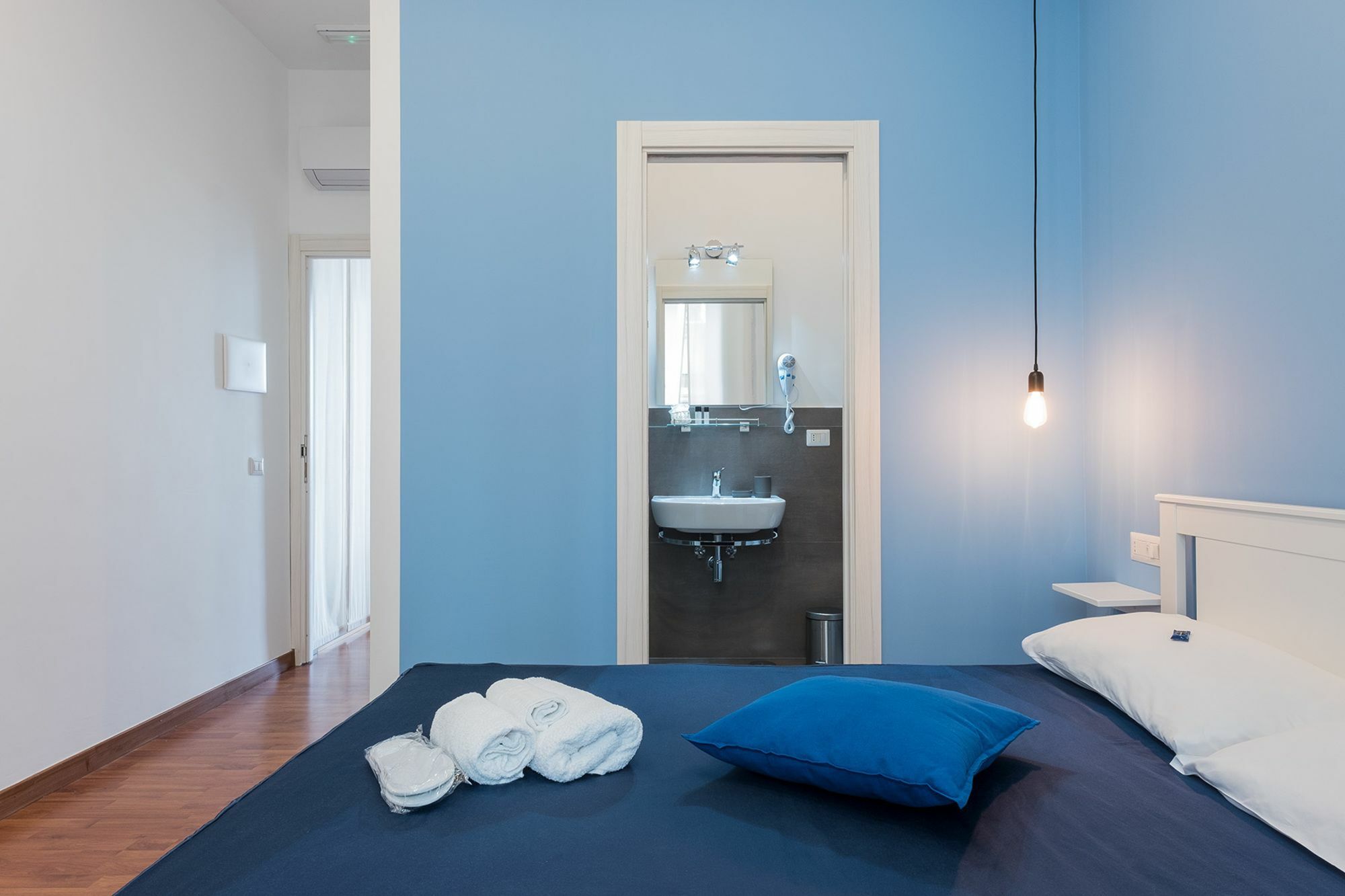 B&B Monserrato Νάπολη Εξωτερικό φωτογραφία