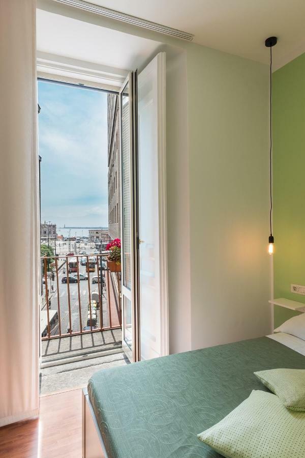 B&B Monserrato Νάπολη Εξωτερικό φωτογραφία